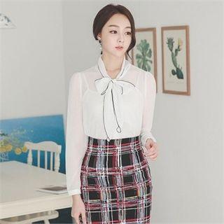 Tie-neck Contrast-trim Chiffon Blouse