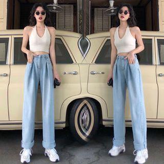 Halter-neck Top / Wide-leg Jeans