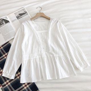 Plain Square-neck Lace-trim Long-sleeve Blouse White - One Size