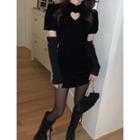 Set: Short-sleeve Velvet Mini Dress + Arm Sleeves Black - One Size
