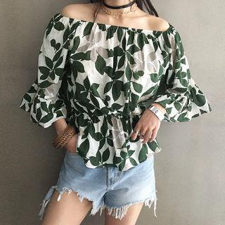 Off-shoulder 3/4-sleeve Patterned Top