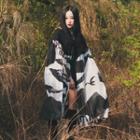 Print Midi Skirt White & Black - One Size