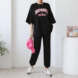 Set: Letter T-shirt + Jogger Pants