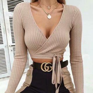 Long-sleeve Tie-hem Cropped Knit Top