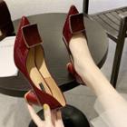 Disc Pointy-toe Chunky Heel Pumps