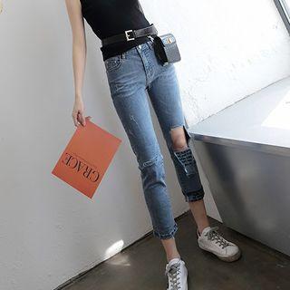 Distressed Slim Fit Cropped Jeans