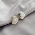 Clip-on Earring 1 Pair - Clip-on Earrings - White & Gold - One Size