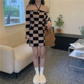 Off-shoulder Halter Check Knit Mini Sheath Dress