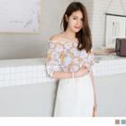Off-shoulder Lace Trim Floral Print Top