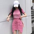 Short-sleeve Cropped T-shirt / Lace-up Mini Skirt