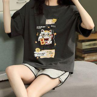 Loungewear Set : Short-sleeve Fortune Cat Print Top + Shorts