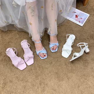 Square-toe Round Heel Twisted Sandals