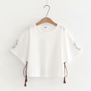 Elbow-sleeve Tasseled T-shirt