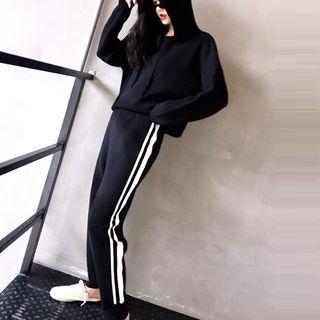 Knit Hoodie / Sweater / Contrast-trim Sweatpants