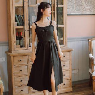 Front-slit Sleeveless Dress