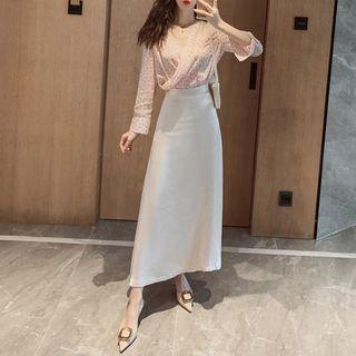 V-neck Blouse / Maxi Skirt / Set