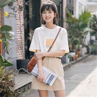 Print Short-sleeve T-shirt / A-line Skirt