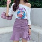 Elbow-sleeve Graphic Print T-shirt / Mini Mermaid Skirt / Set