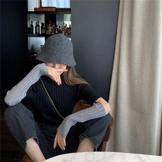 Two-tone Rib Knit Top Black - One Size