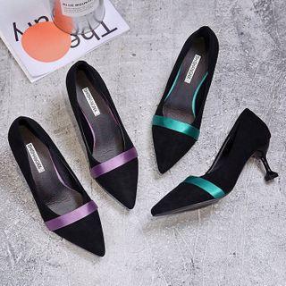 Ribbon Accent Pumps