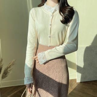 Pearly-button Lace-trim Cardigan