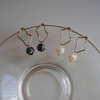 Shell Bead Irregular Alloy Hoop Dangle Earring