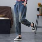 Elastic-waist Frog-buttoned Jeans