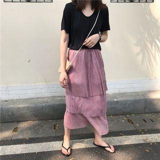 Plain Slim-fit Short-sleeve T-shirt / High-waist Skirt