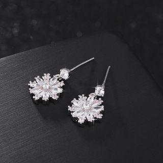 Rhinestone Snowflake Drop Earring Short Snowflake Drop Earring - One Size