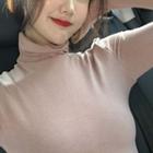 Plain Slim-fit Turtle-neck Top