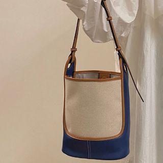 Two-tone Canvas Bucket Bag Blue & Brown - One Size