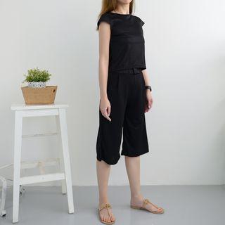 Set: Sleeveless Top + Cropped Pants Black - S