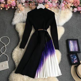 Gradient Accordion Pleat Knit Midi A-line Dress