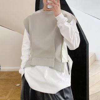 Round Neck Slit Crop Vest Gray - One Size