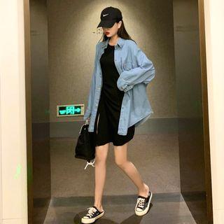Plain Sleeveless Dress / Loose-fit Denim Shirt