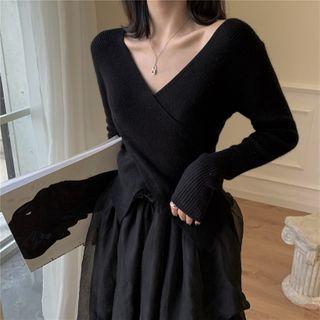 V-neck Crisscross Knit Top