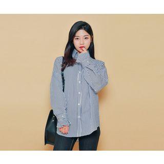 Button-detail Loose-fit Shirt (2 Designs)