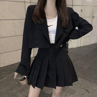 Long-sleeve Blazer / Pleated Skirt