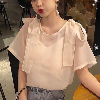 Set: Short-sleeve Bow Chiffon Top + Camisole
