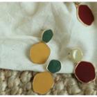 Asymmetric Disc Ear Stud