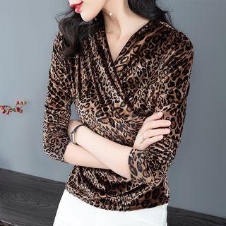 Long-sleeve Leopard Print Velvet Top