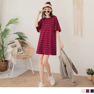 Short Sleeve Striped Mini T-shirt Dress