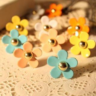 Flower Studs