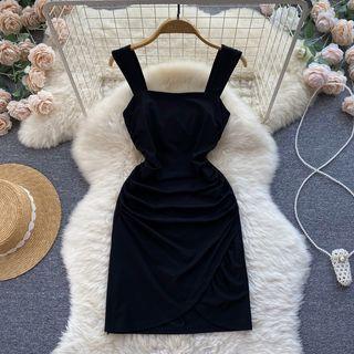 Suspender Square-neck Plain Slit Dress