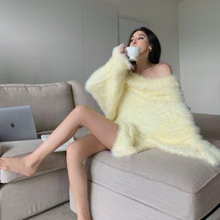 One-shoulder Fluffy Sweater Light Yellow - One Size