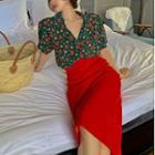 Short-sleeve Floral Blouse / Midi Pencil Skirt