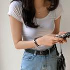 U-neck Slim-fit Basic T-shirt