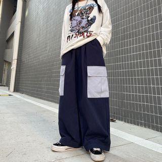 Contrast Pocket Wide Leg Cargo Pants