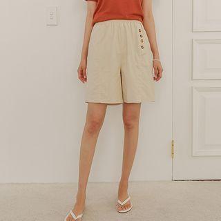 Pintuck Button-trim Shorts