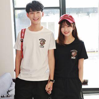 Couple Matching Short-sleeve Printed T-shirt / Shorts